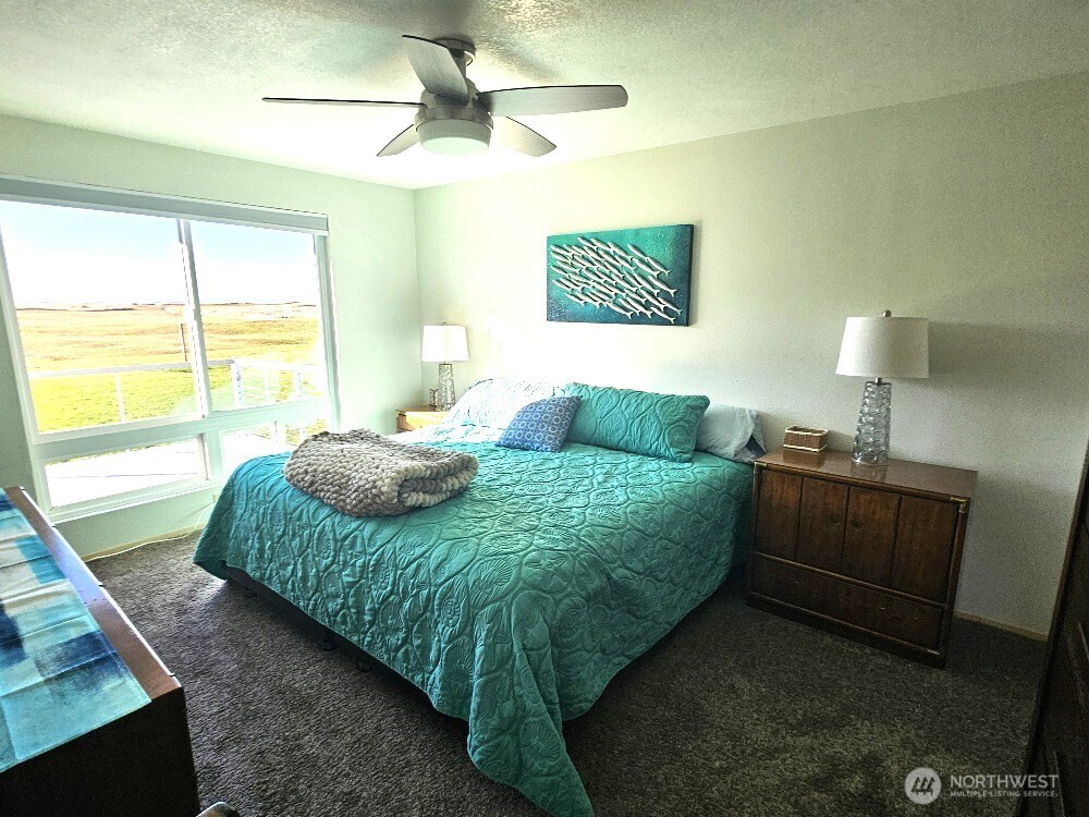 29529 G Street Property Photo 9