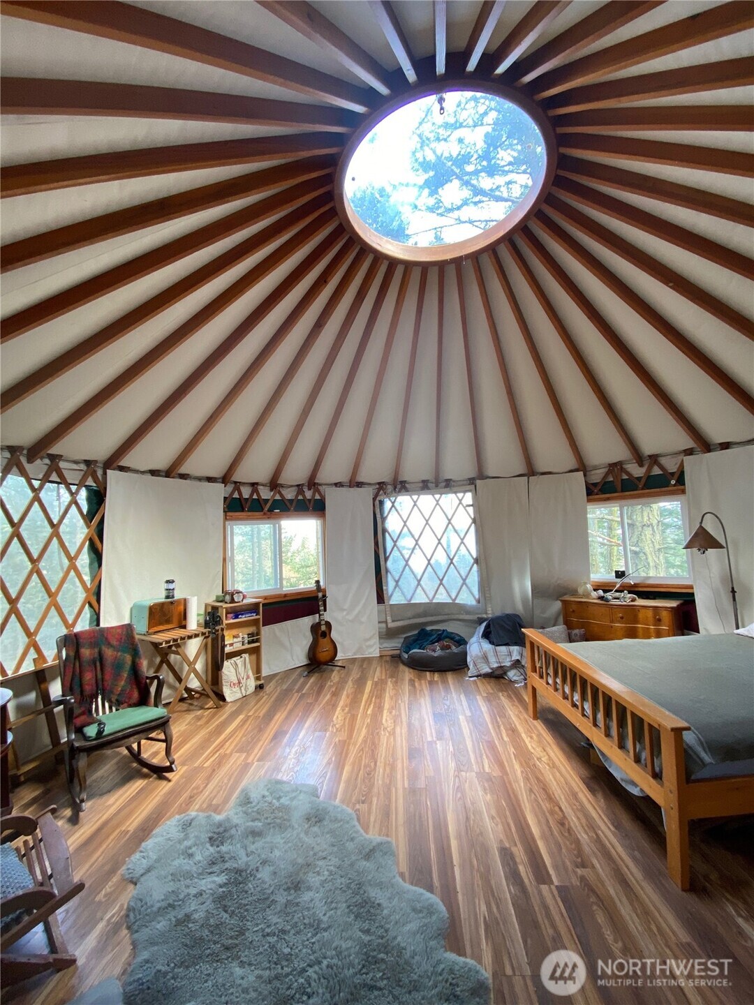 1407 Obstruction Pass Road Property Photo 9