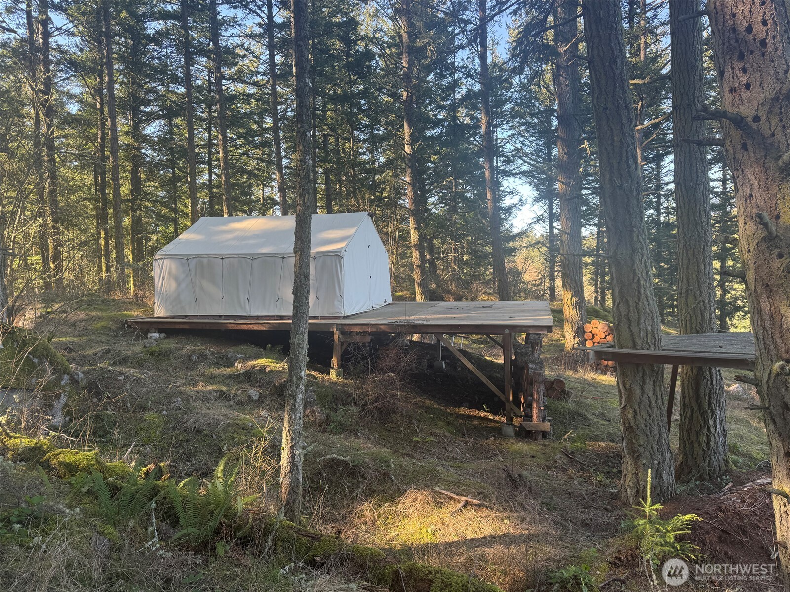 1407 Obstruction Pass Road Property Photo 16