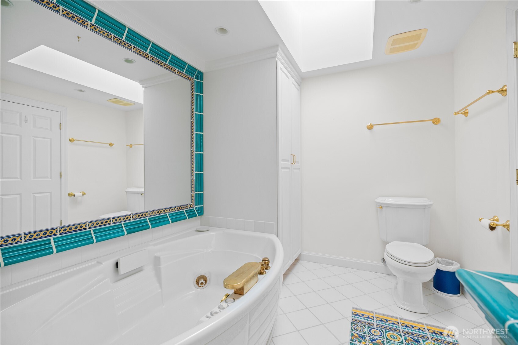 200 East Street D304 Property Photo 17