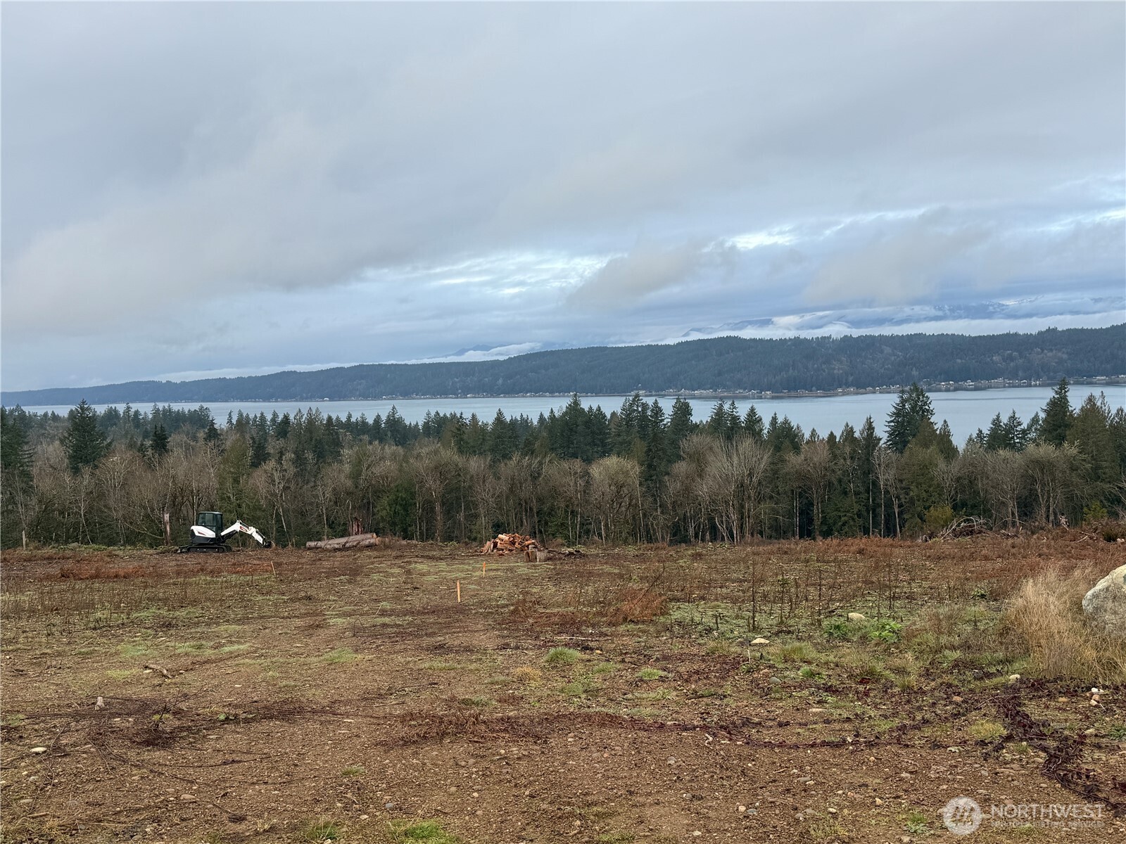 7 Track RimStone Loop Property Photo 1