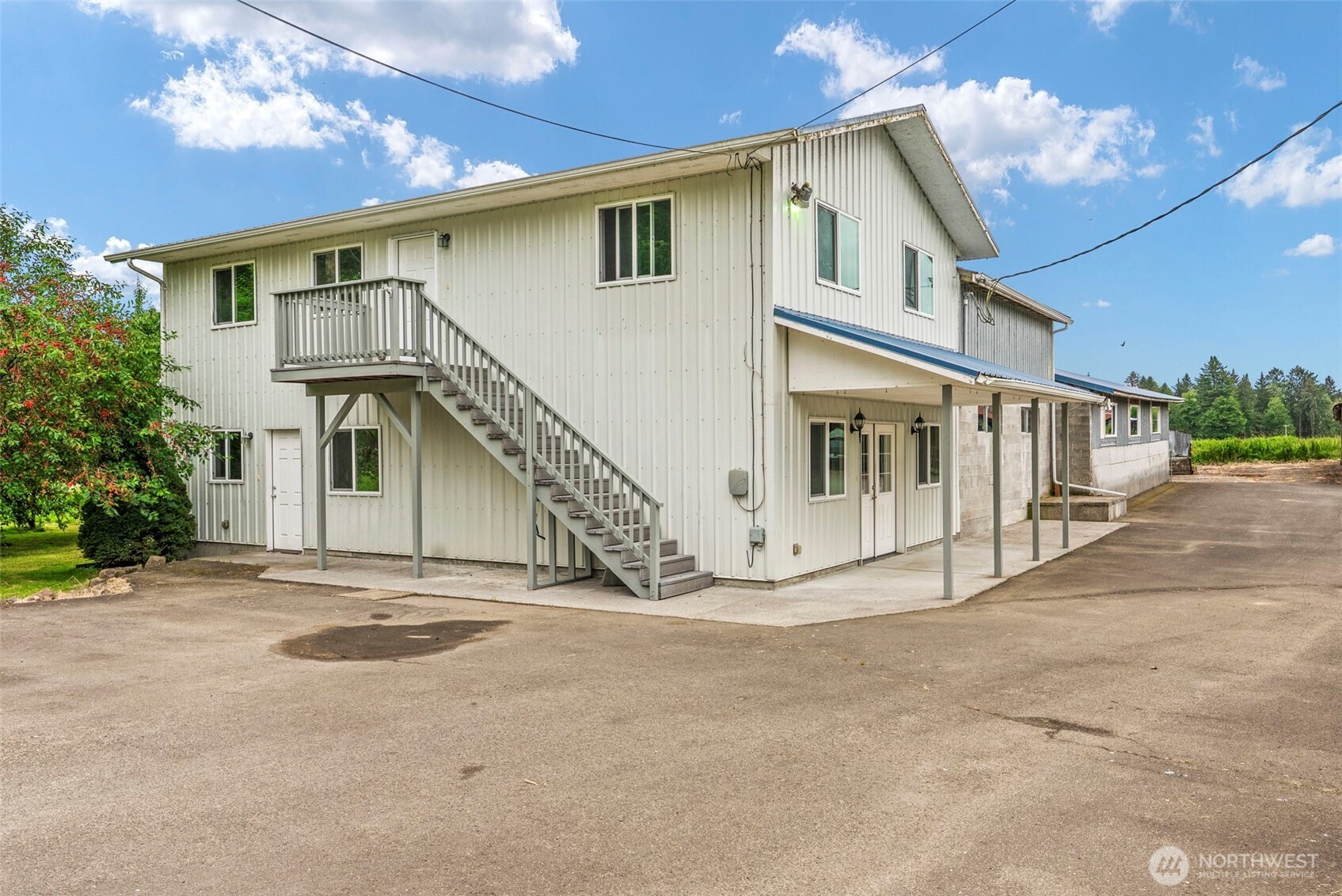 957 W State Route 4 Property Photo 2
