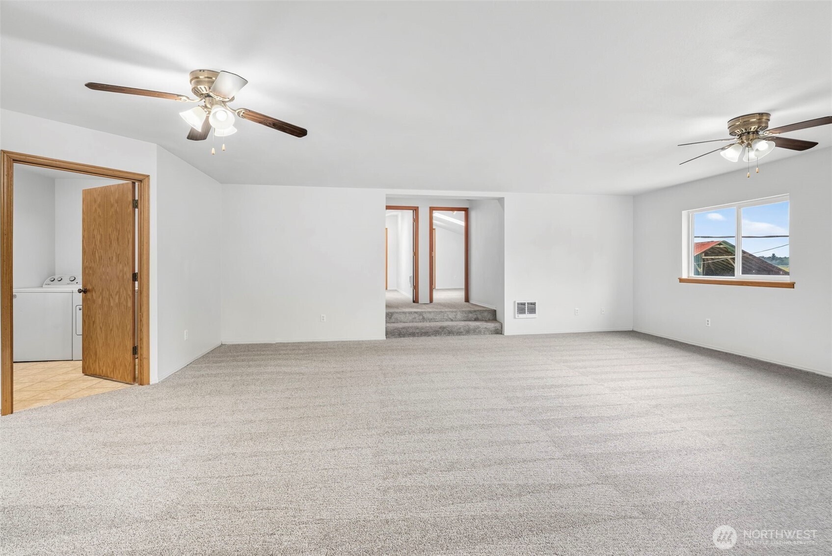 957 W State Route 4 Property Photo 31