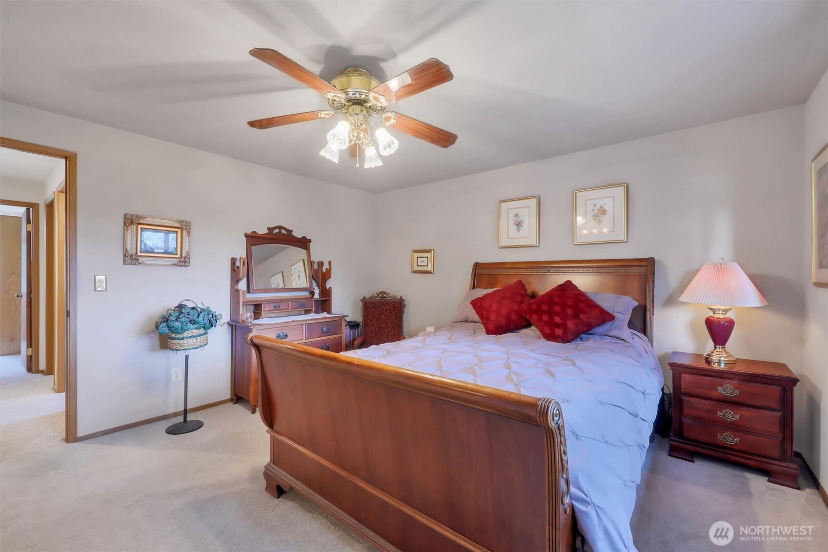16714 Broadway Avenue Property Photo 25