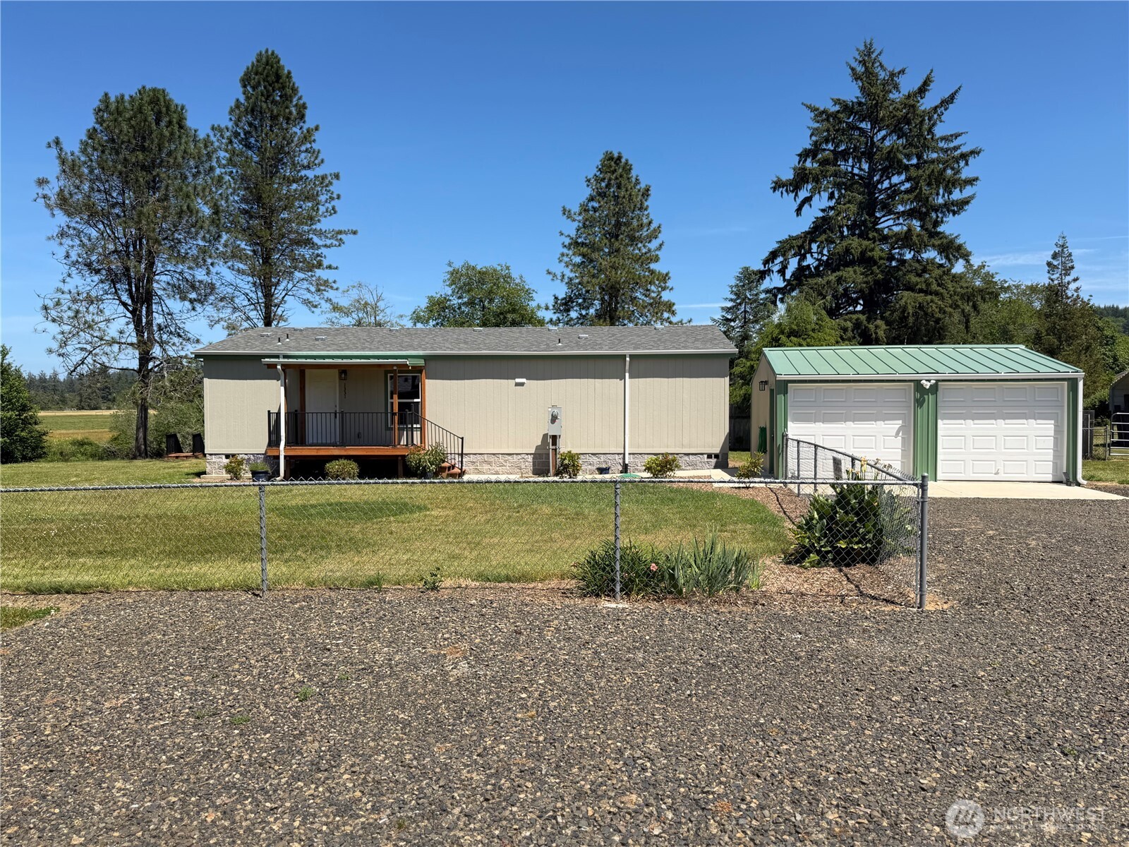 1331 Dolan St. Street Property Photo 10