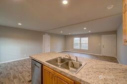 1331 Dolan St. Street Property Photo 15