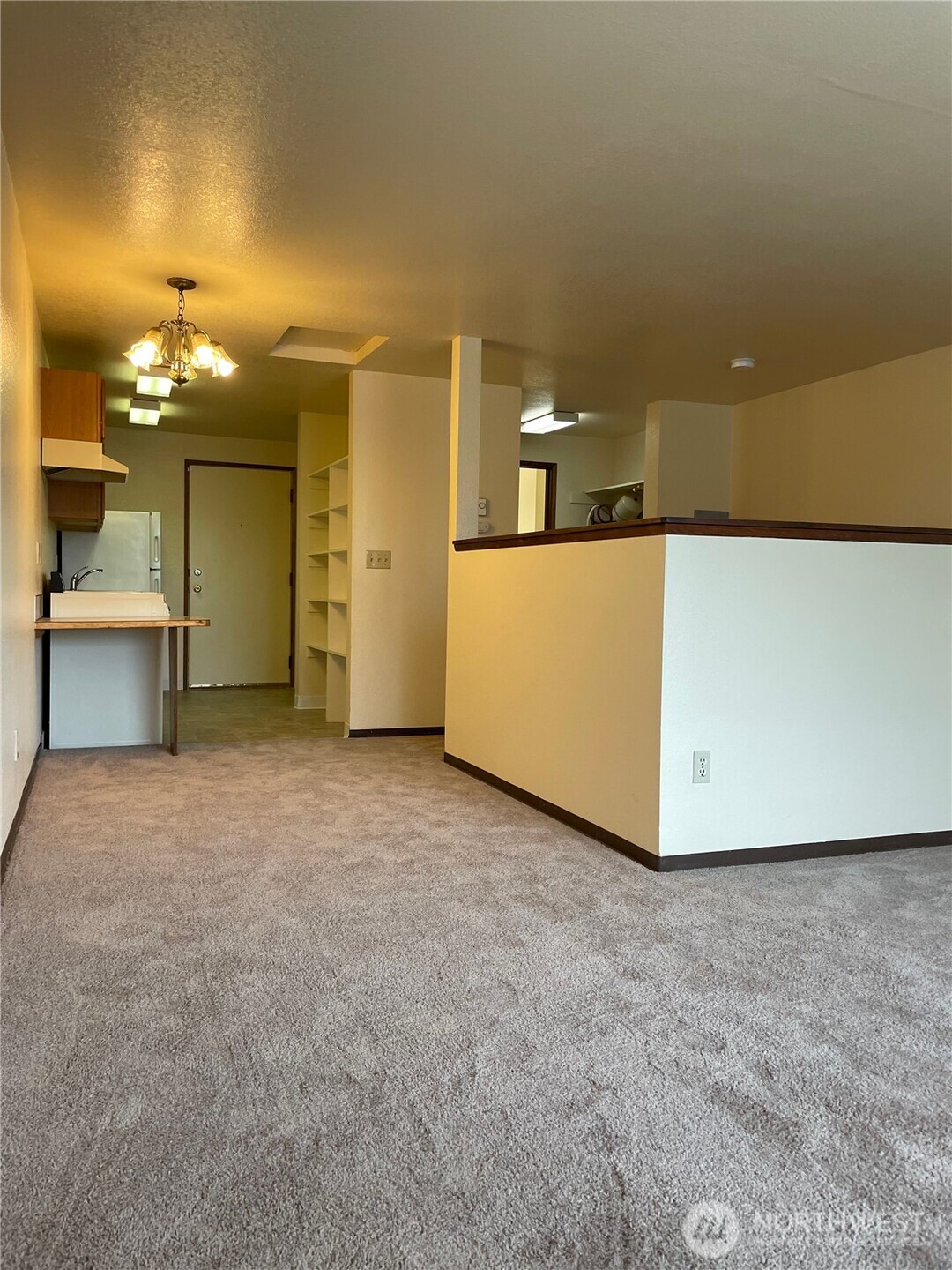 15043 8th Avenue Property Photo 3