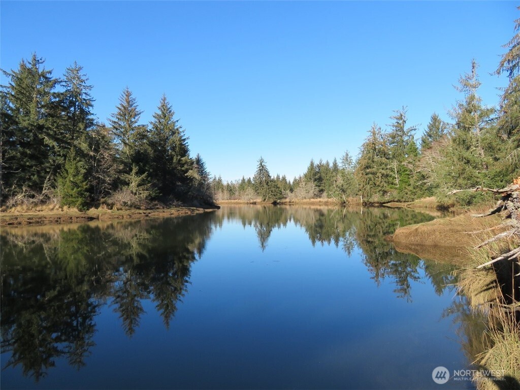 1478 Xxx E Hoquiam Road Property Photo 2