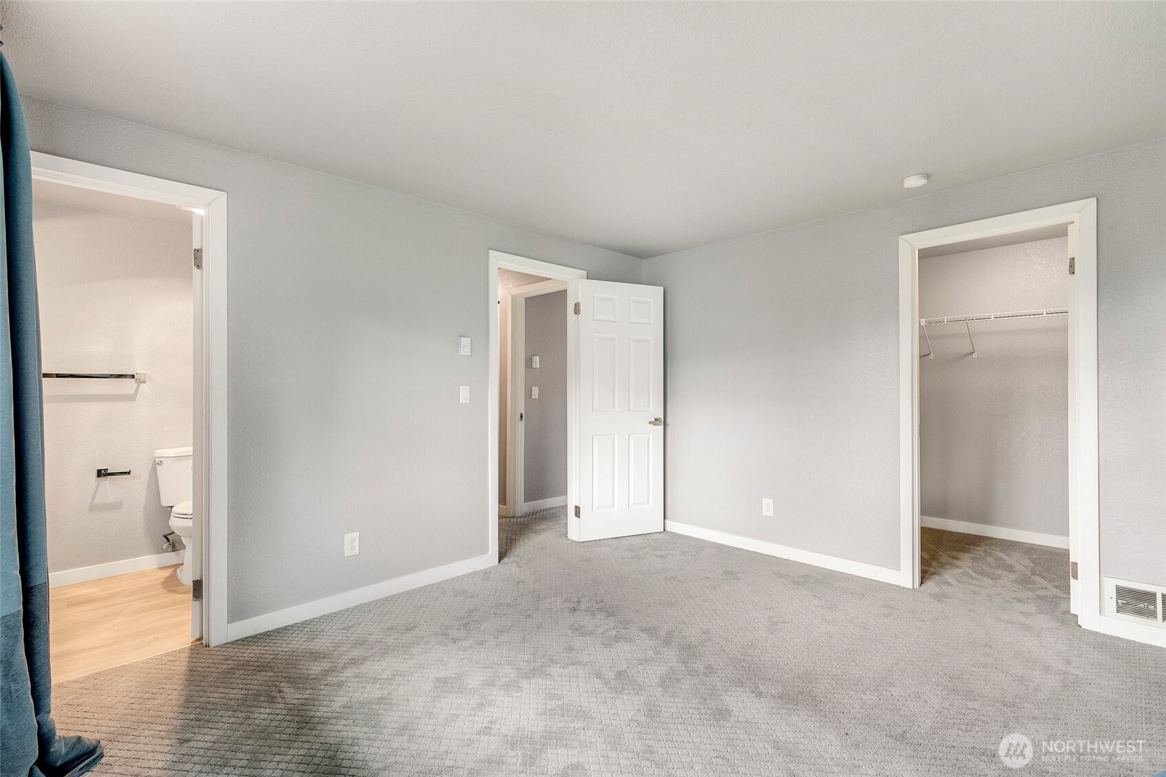 11944 Se 212th Place Property Photo 13