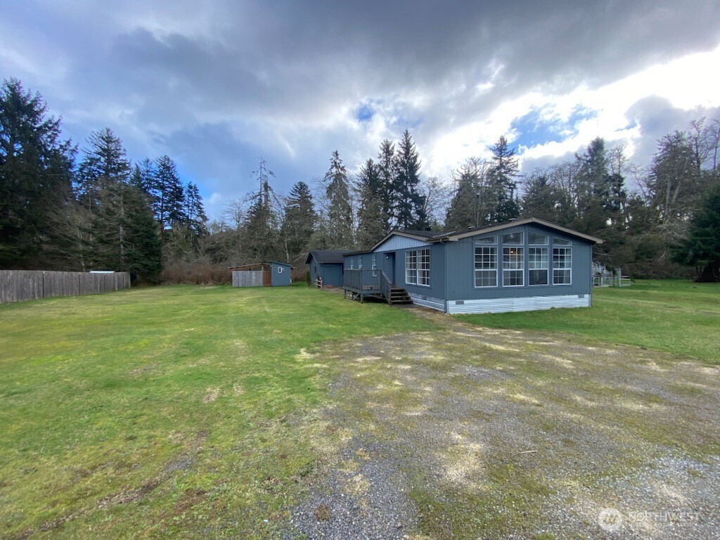 80 Salmon Street Property Photo 10