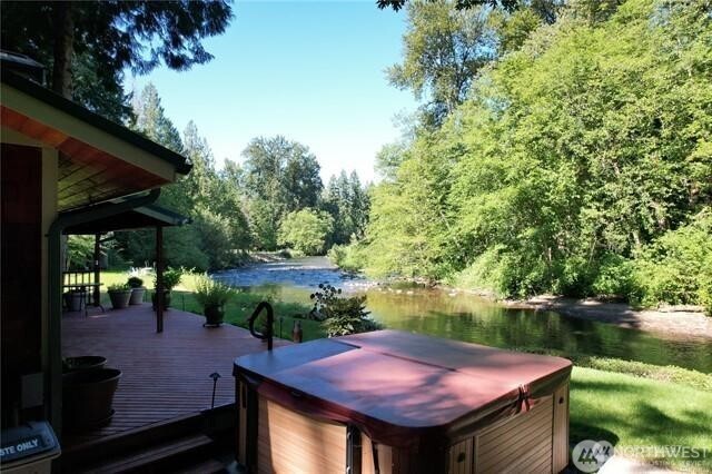 24527 250th Avenue Property Photo 10