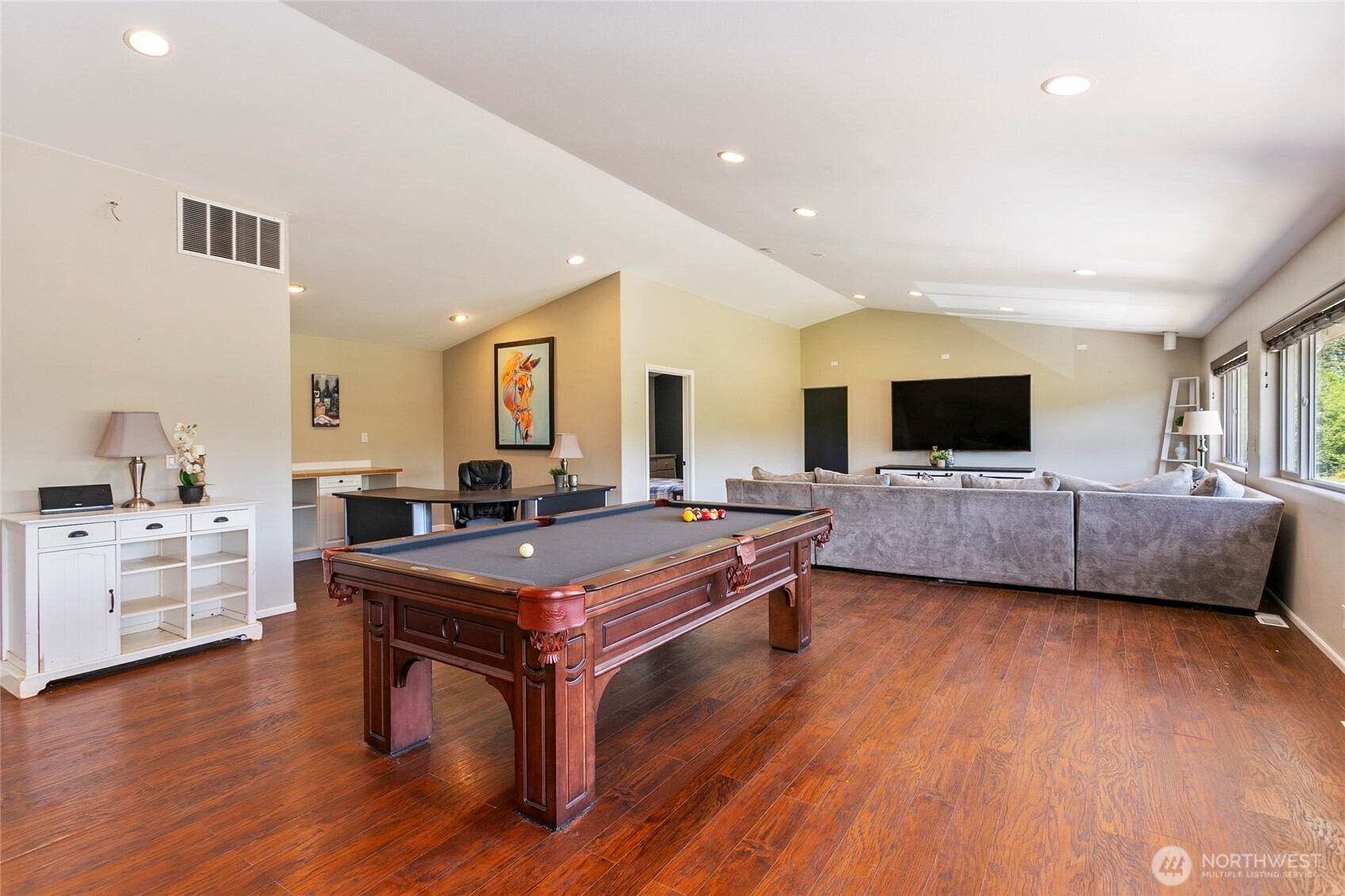 2176 Burk Road Property Photo 16