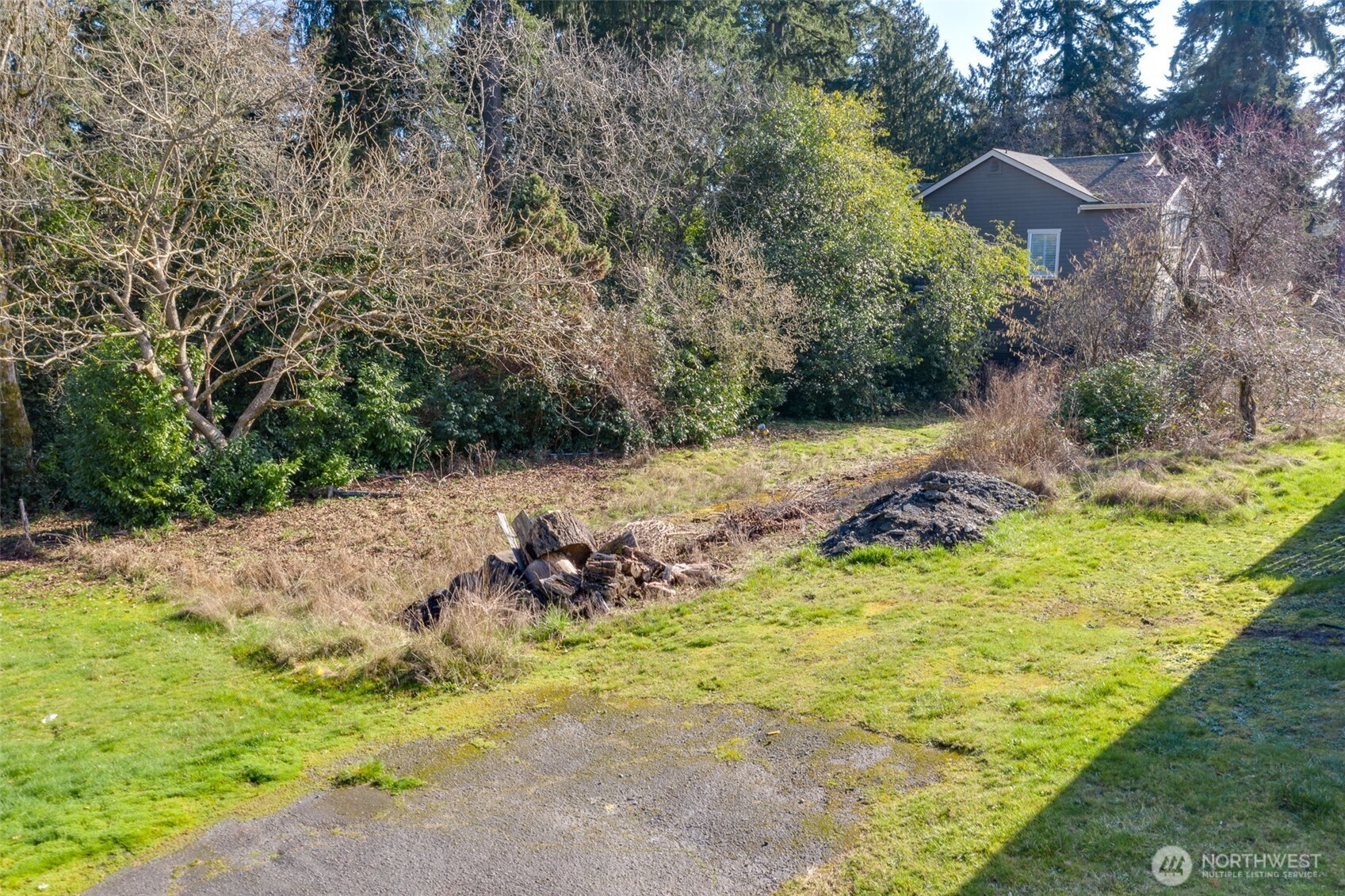 808 178th Place Property Photo 7