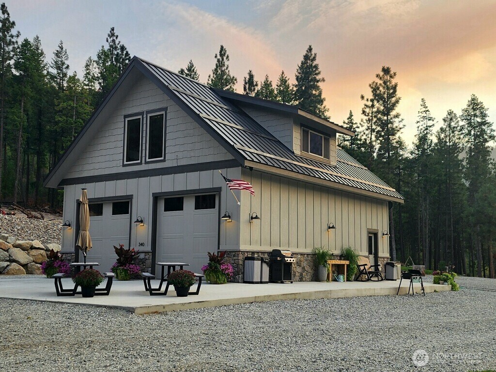 340 Mossback Lane Property Photo 2