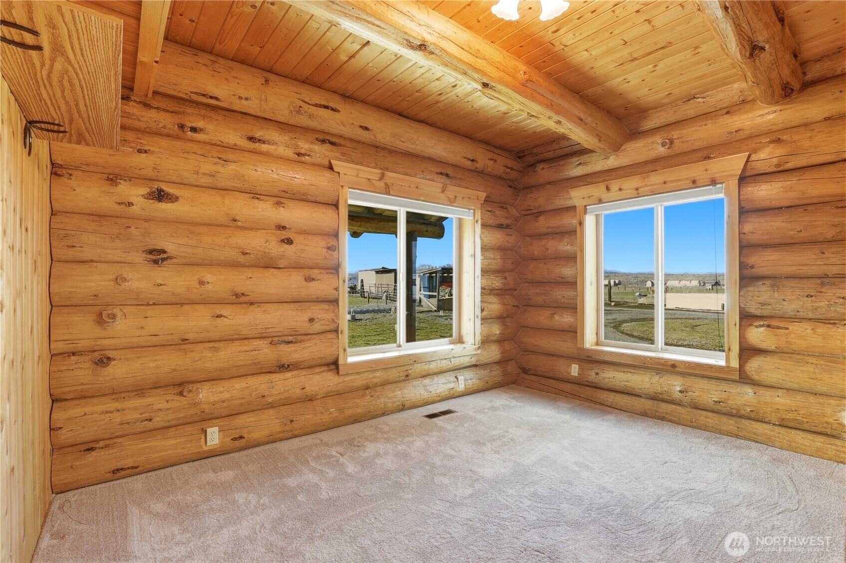 14254 Rutherford Road Property Photo 14