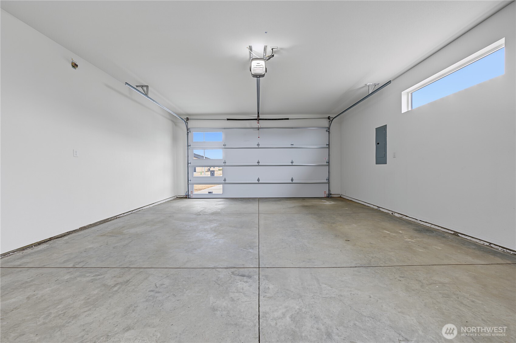 1134 E Mt Hood Street Property Photo 33