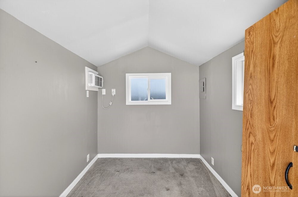 127 Frontier Way Property Photo 14