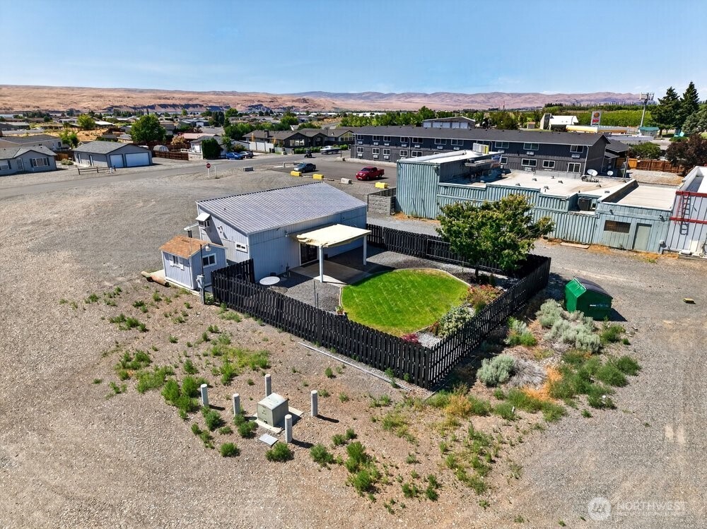 127 Frontier Way Property Photo 24