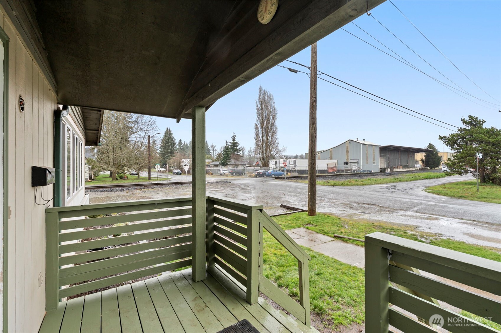 1025 E St Property Photo 5