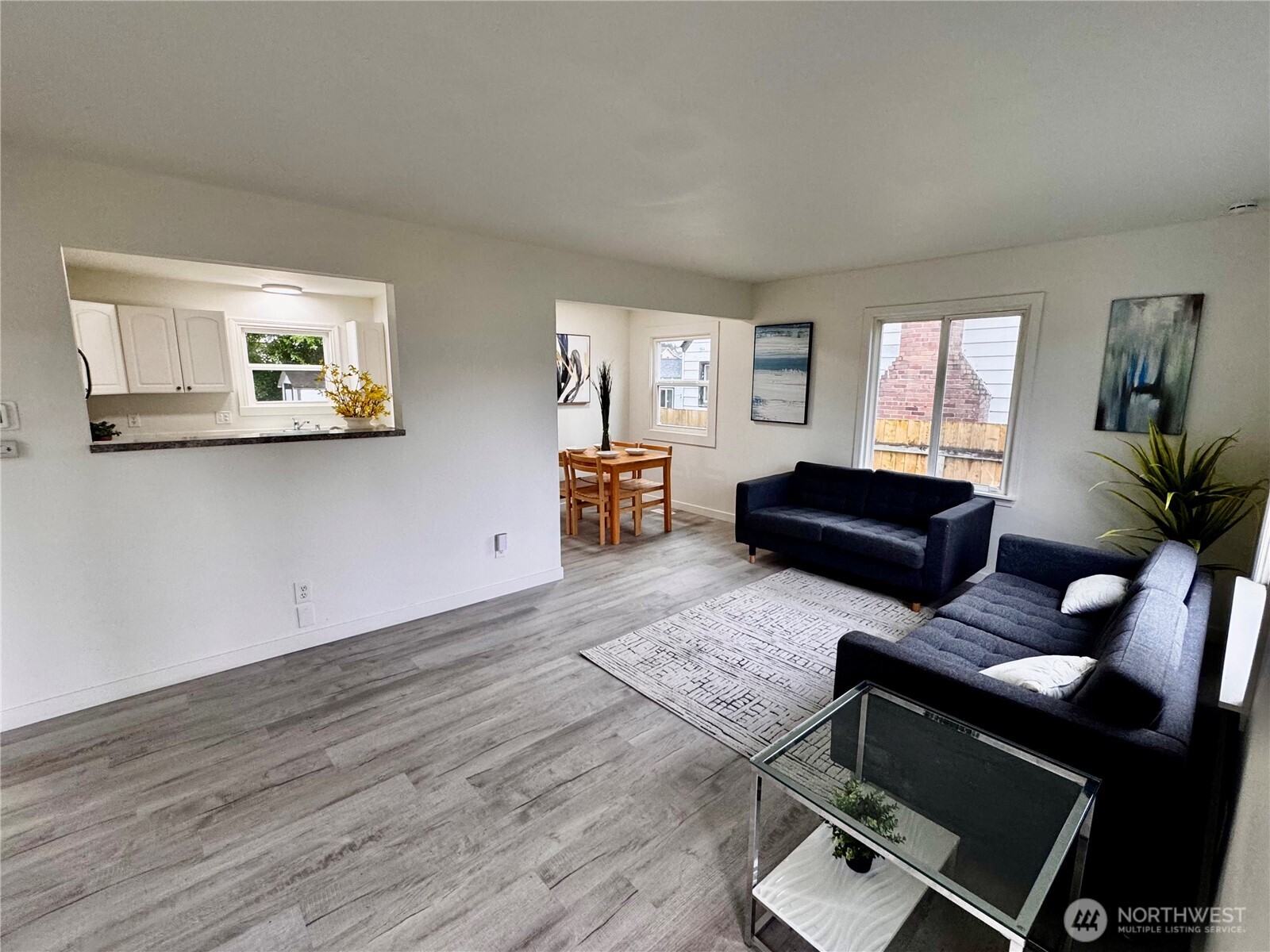 5410 S Cushman Avenue Property Photo 10