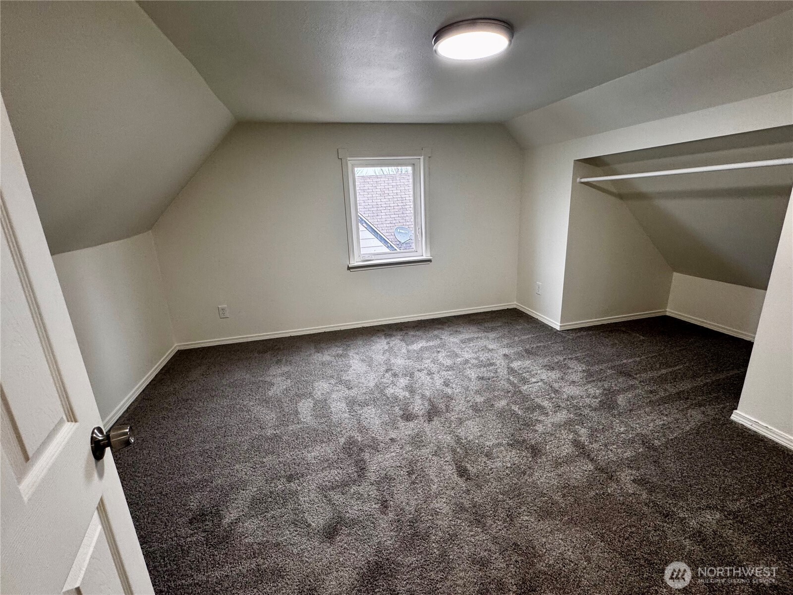 5410 S Cushman Avenue Property Photo 19