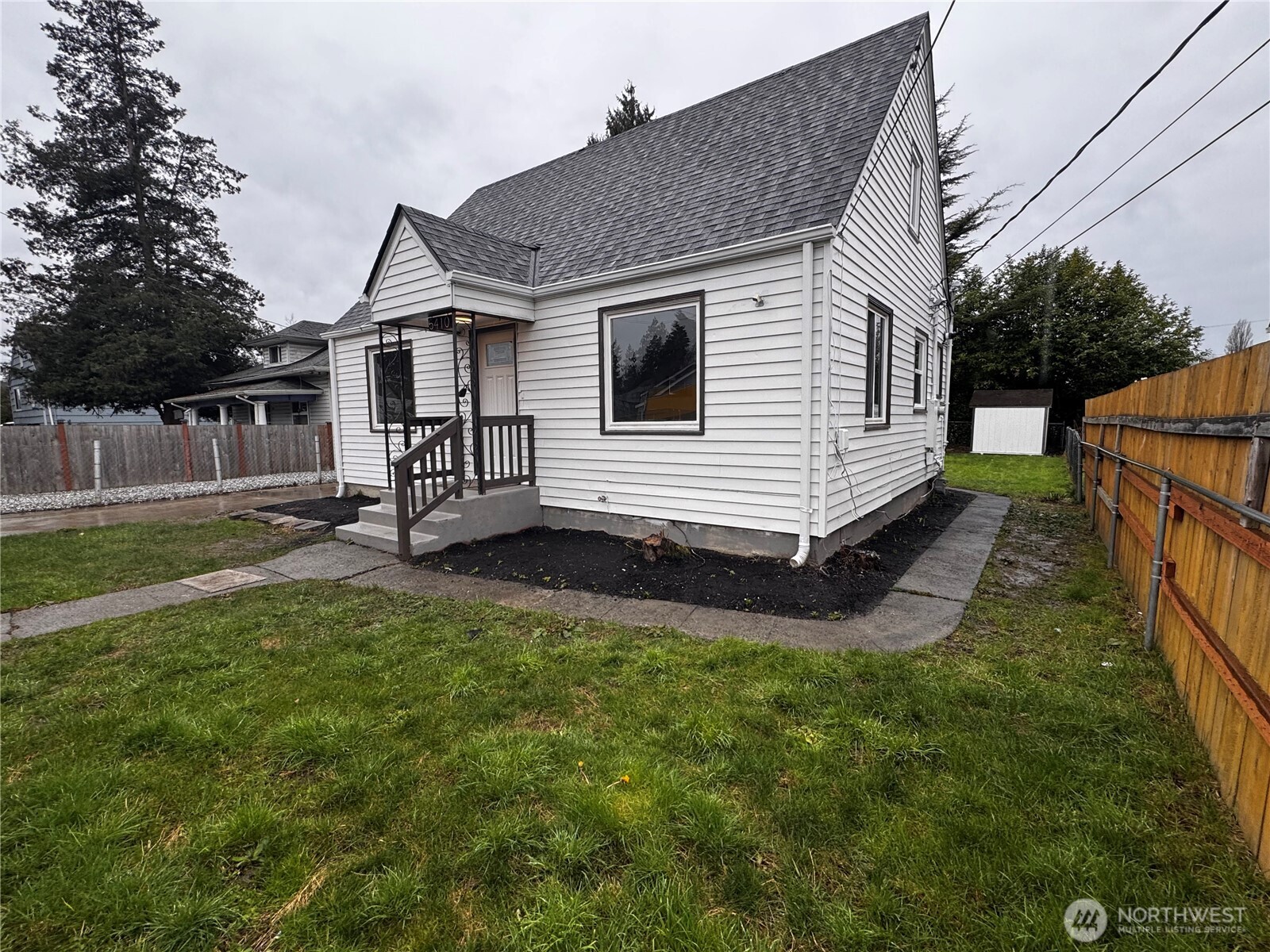 5410 S Cushman Avenue Property Photo 23