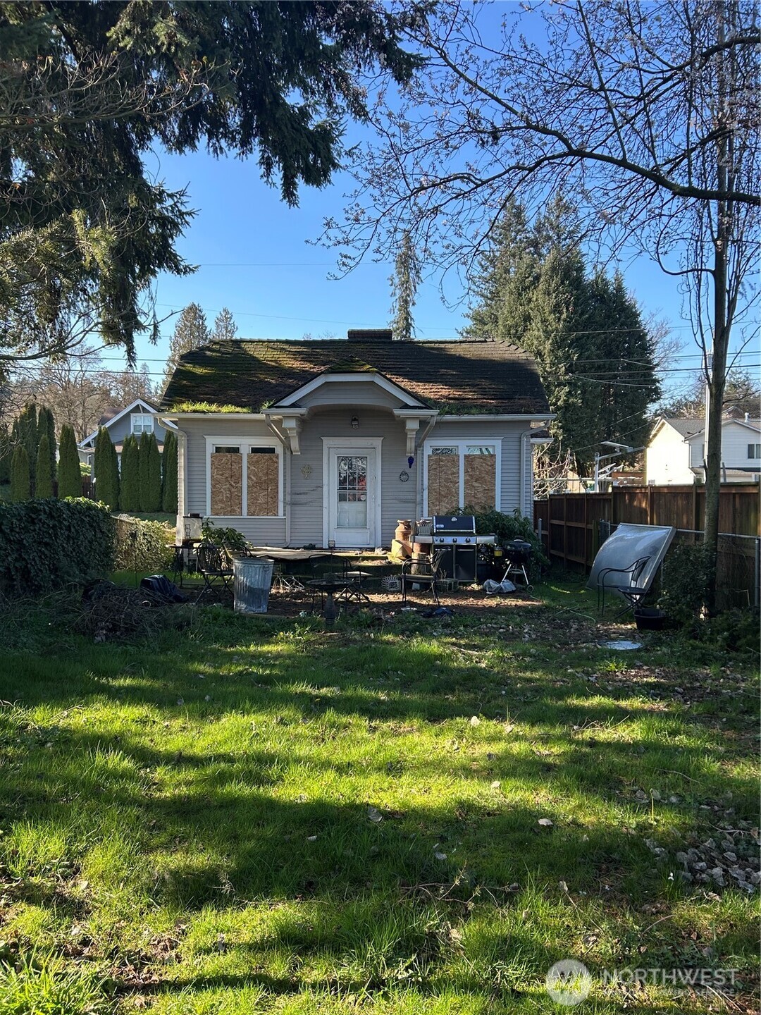 4013 High Street Property Photo 1