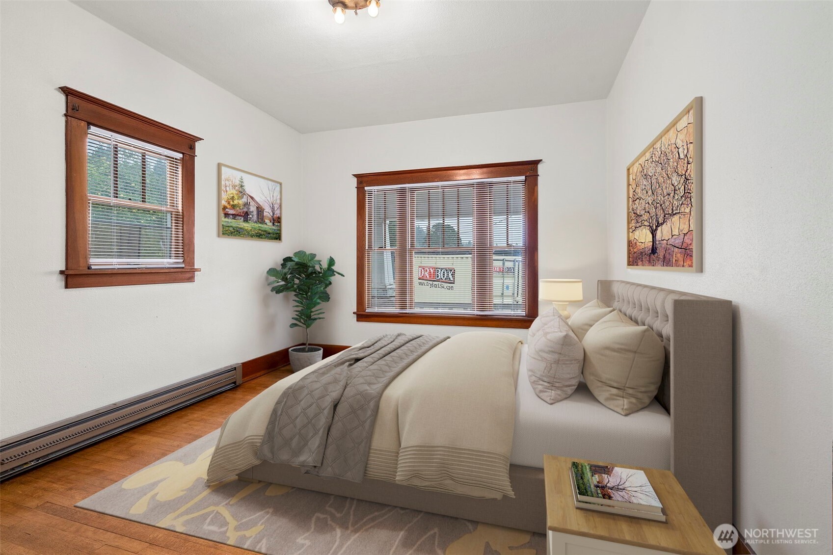 26 Se Spring Street Property Photo 15