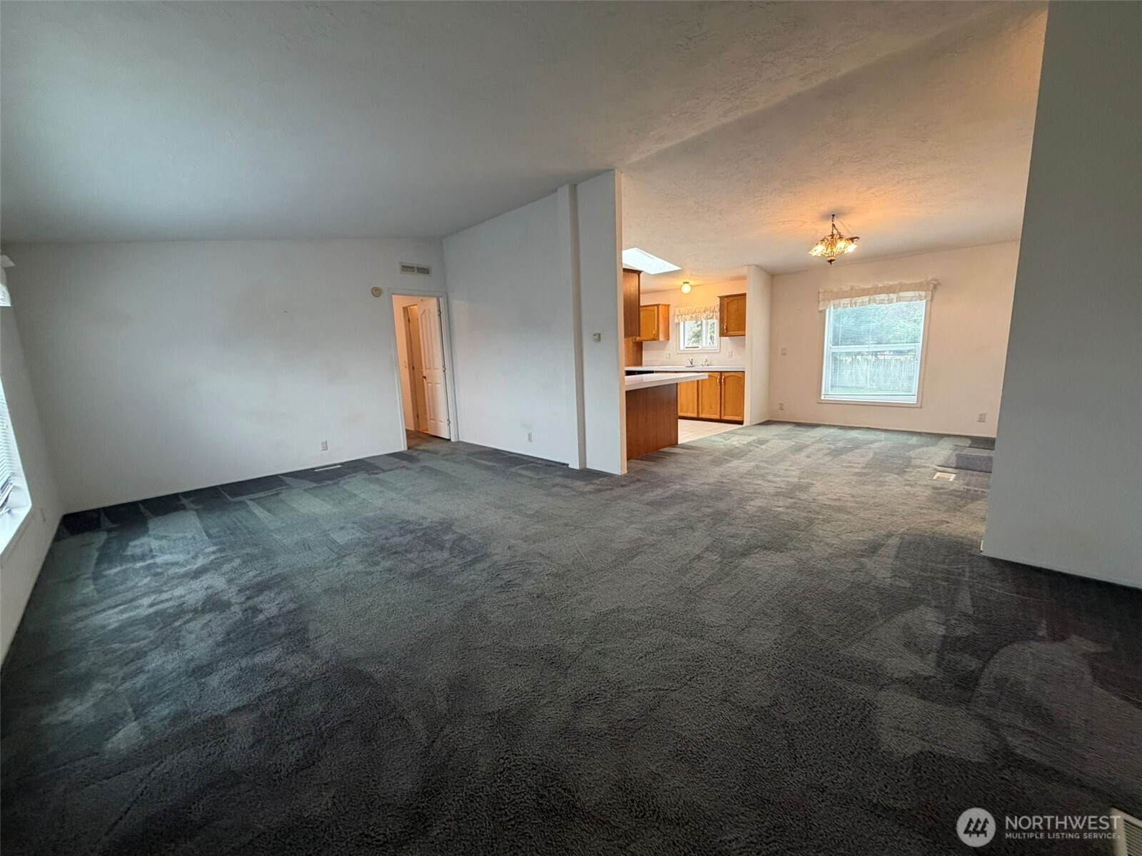 100 Leisure Drive Property Photo 10