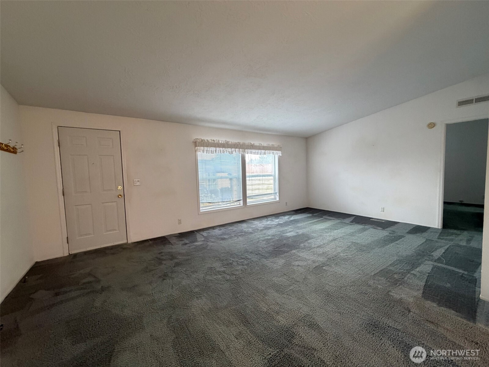 100 Leisure Drive Property Photo 12