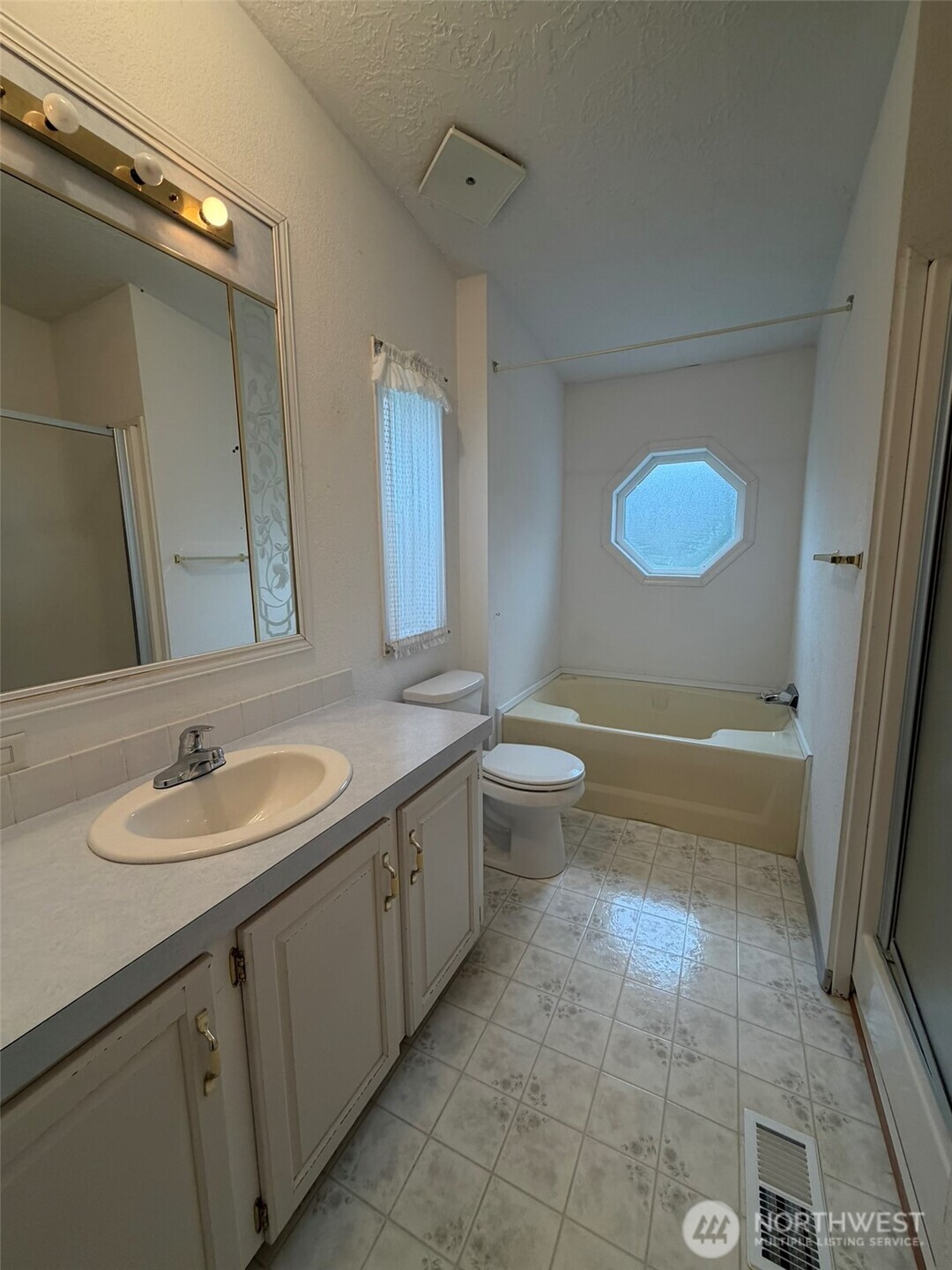 100 Leisure Drive Property Photo 35