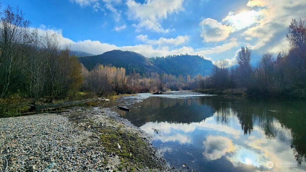 0 Entiat River Rd Property Photo 3