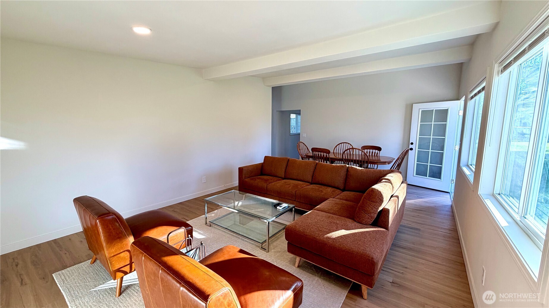 630 7th Street Property Photo 4