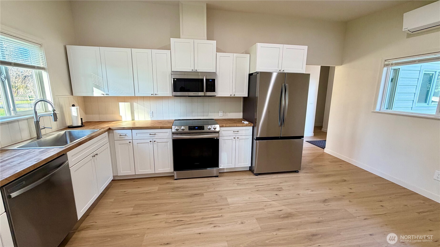 630 7th Street Property Photo 11