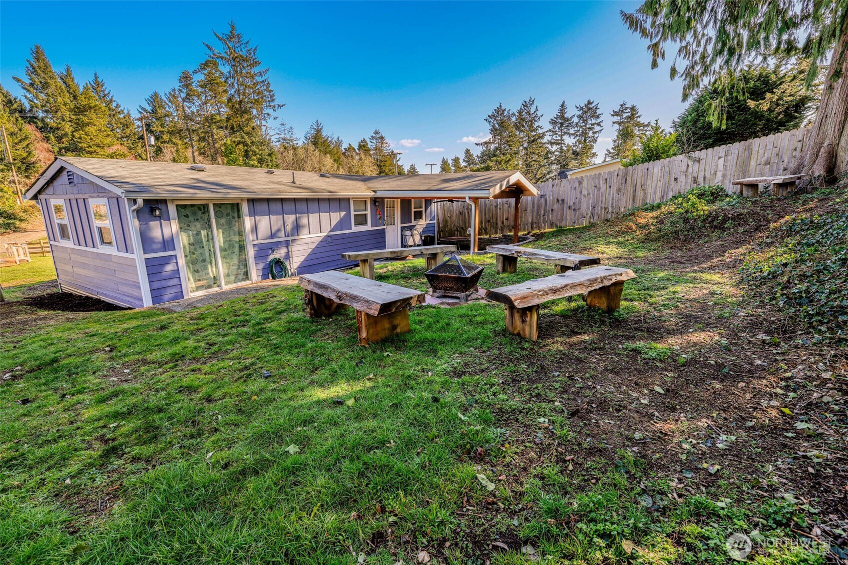 2803 S Woodhill Court Property Photo 11