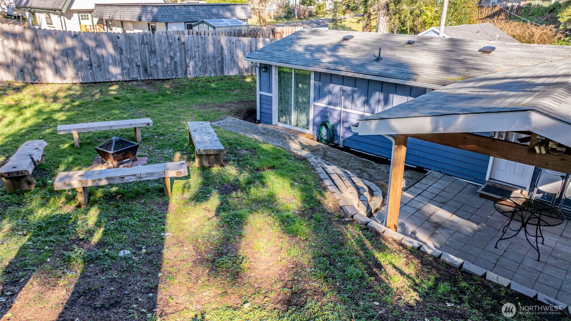 2803 S Woodhill Court Property Photo 13