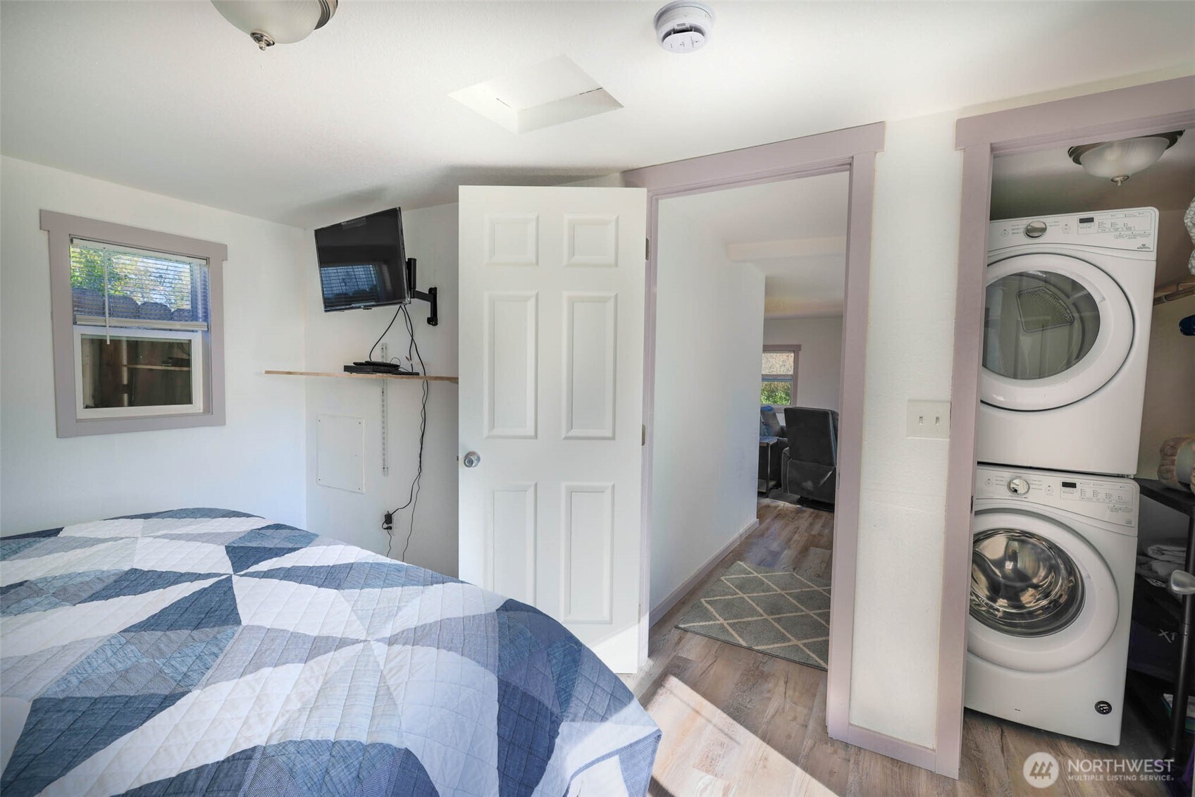 2803 S Woodhill Court Property Photo 19