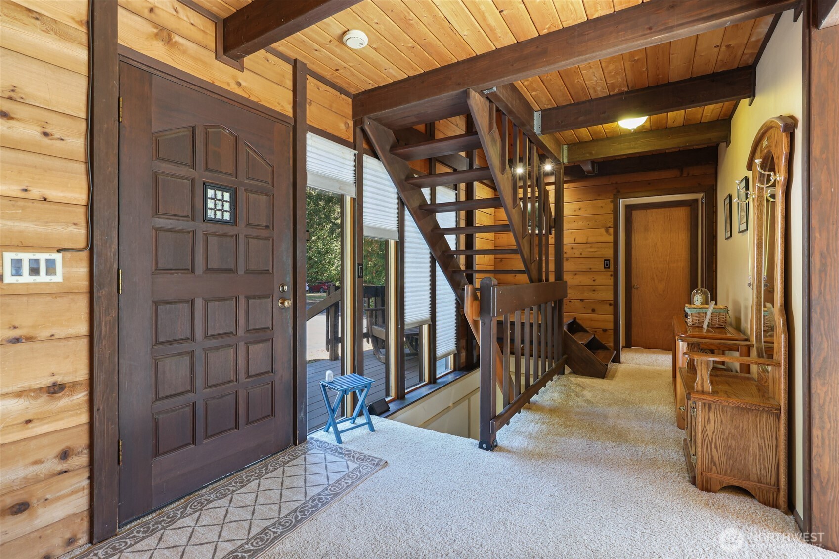 2484 Spencer Road Property Photo 11