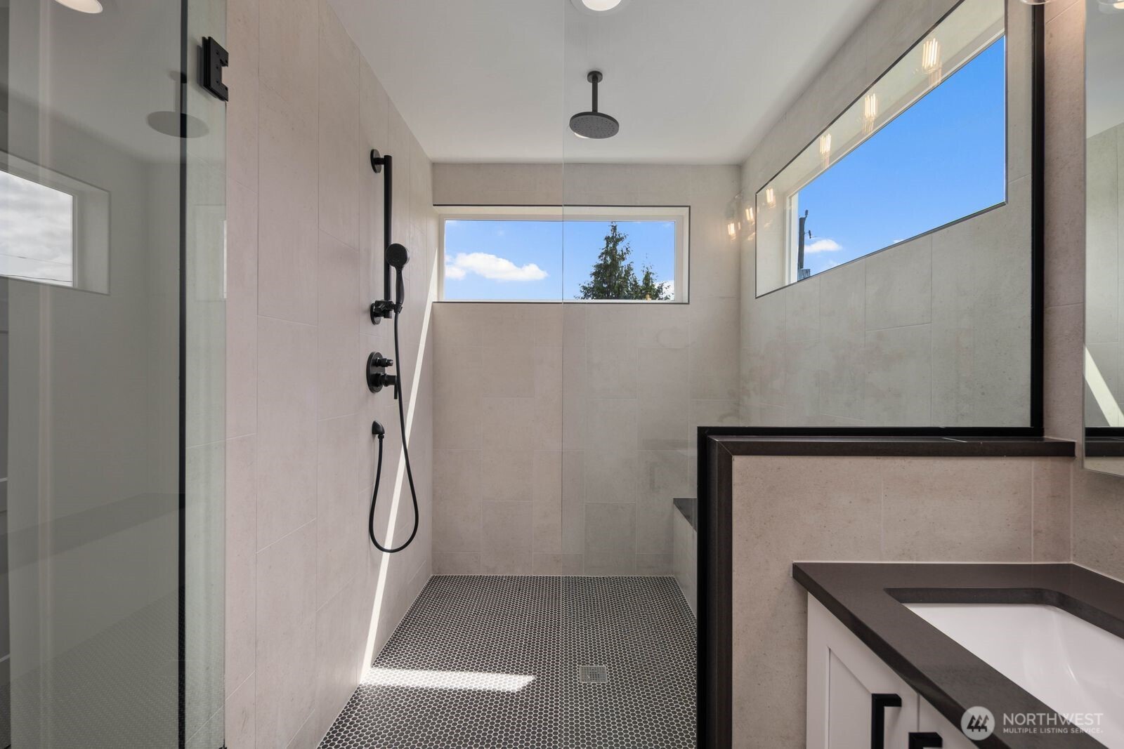 6103 S Norfolk Street Property Photo 19