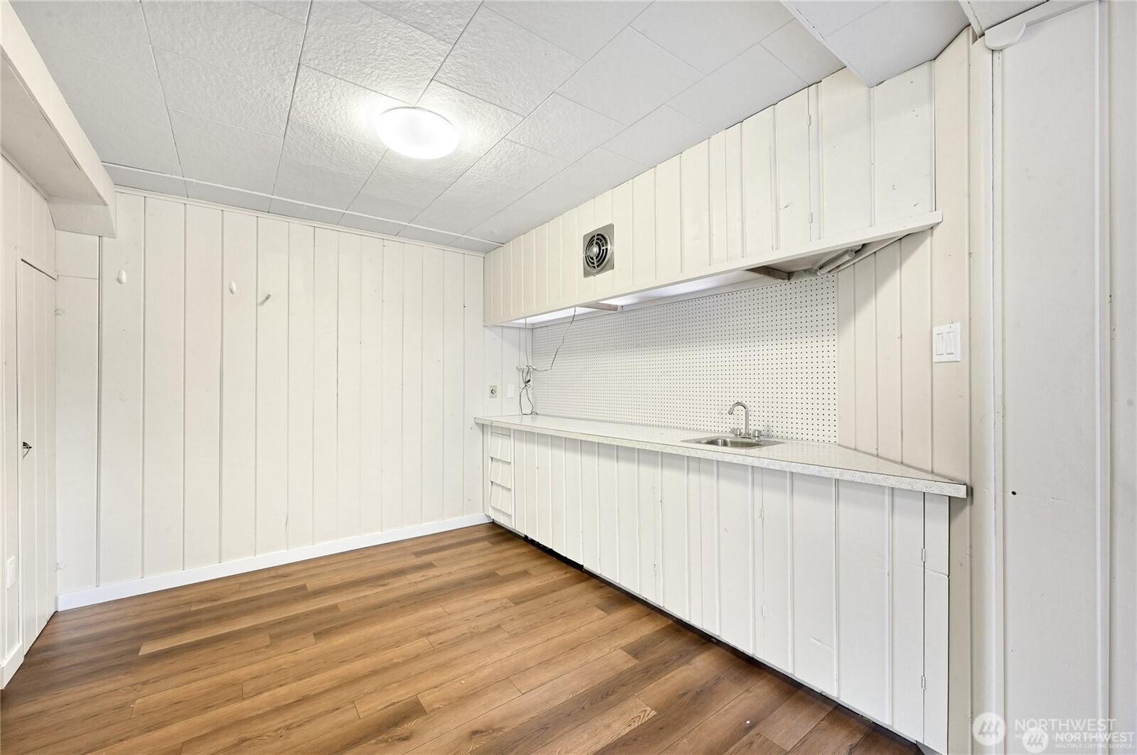151 Bay Lyn Drive Property Photo 18