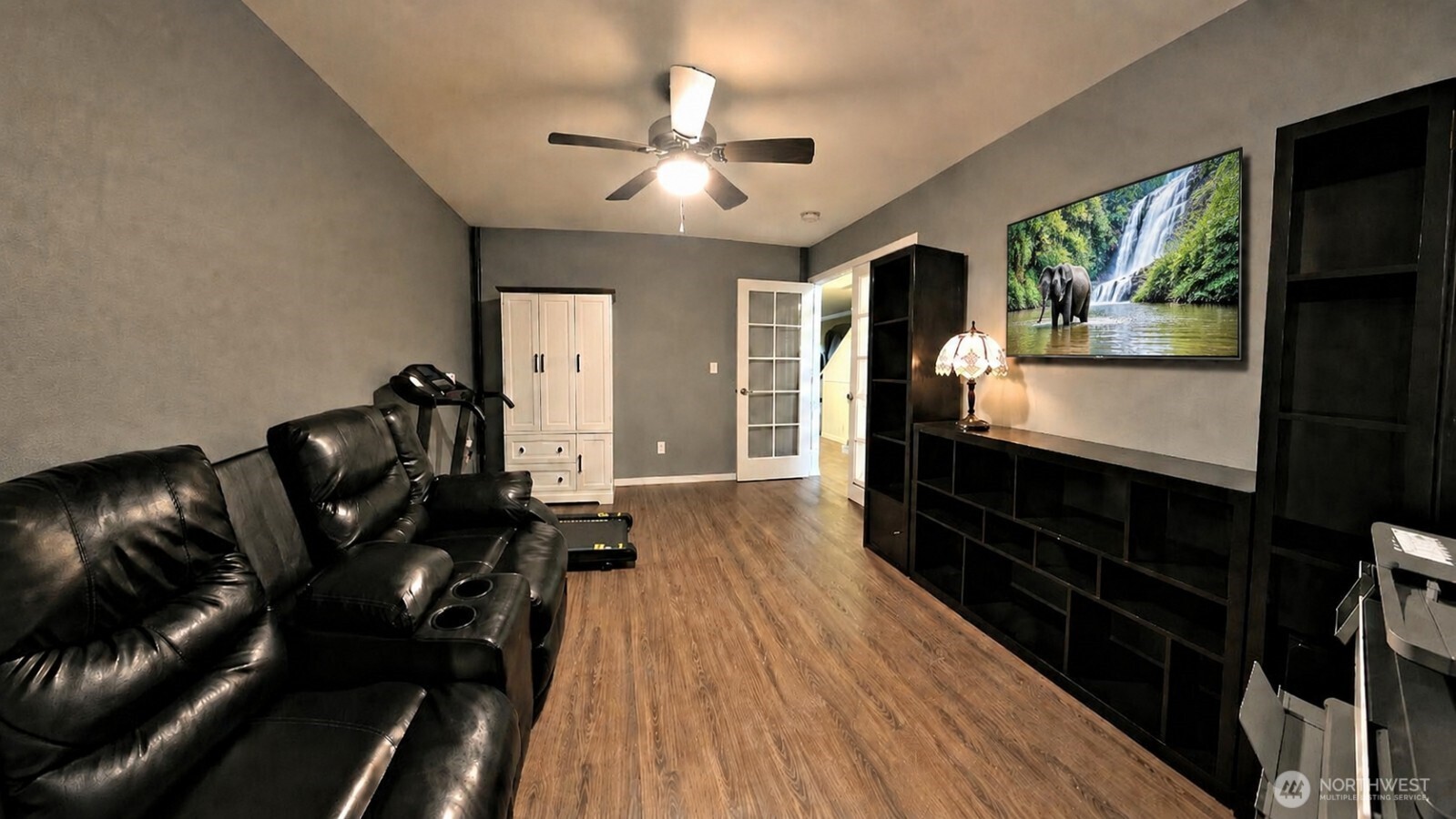 9983 Dragt Street Property Photo 3