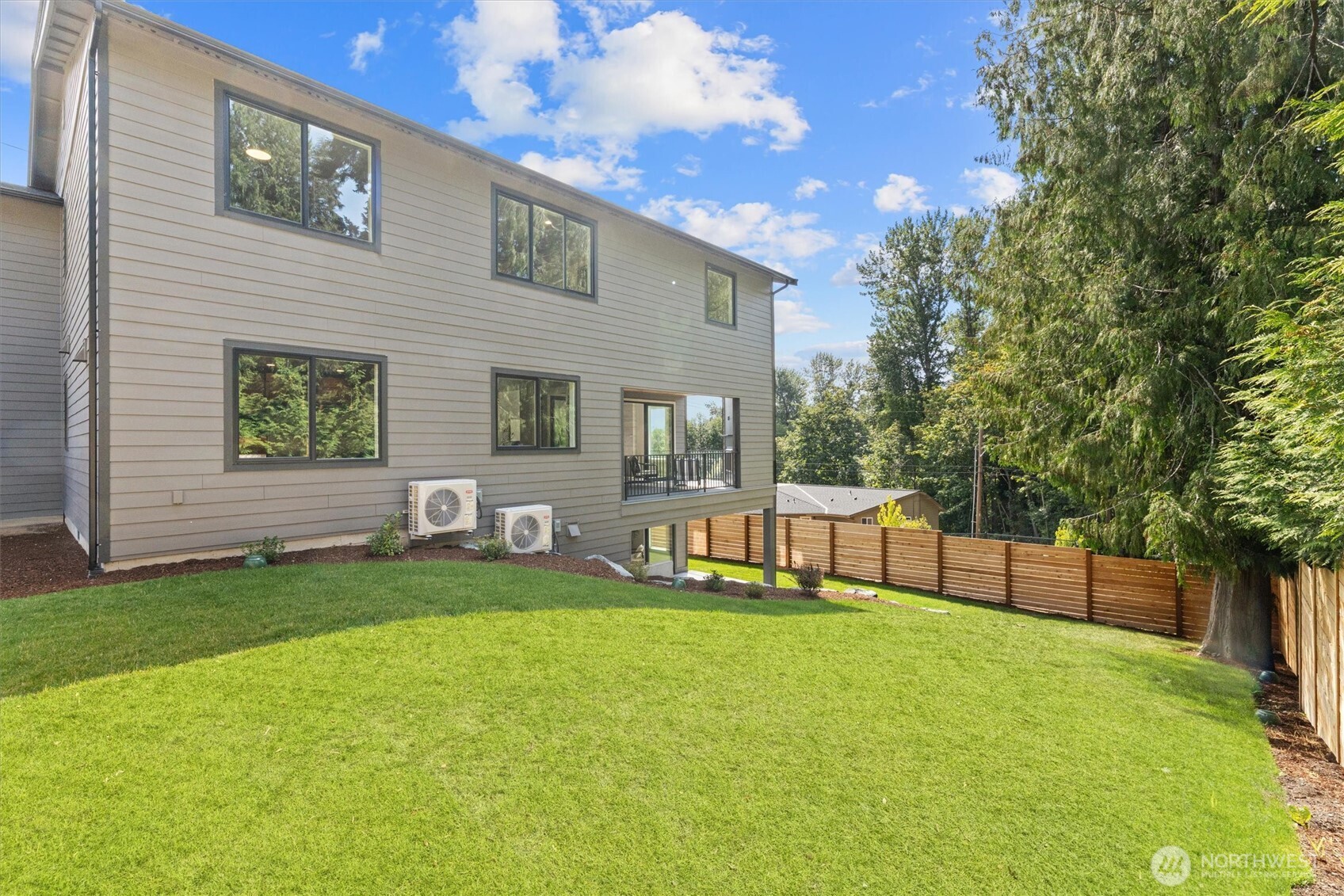 18520 83rd Avenue Property Photo 36