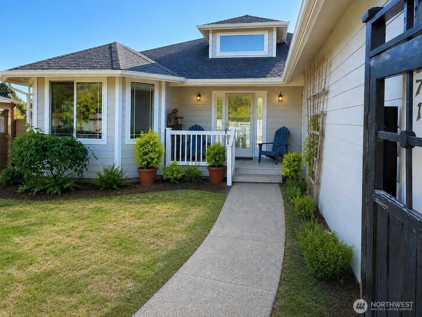 571 E Chance A La Mer Property Photo 1