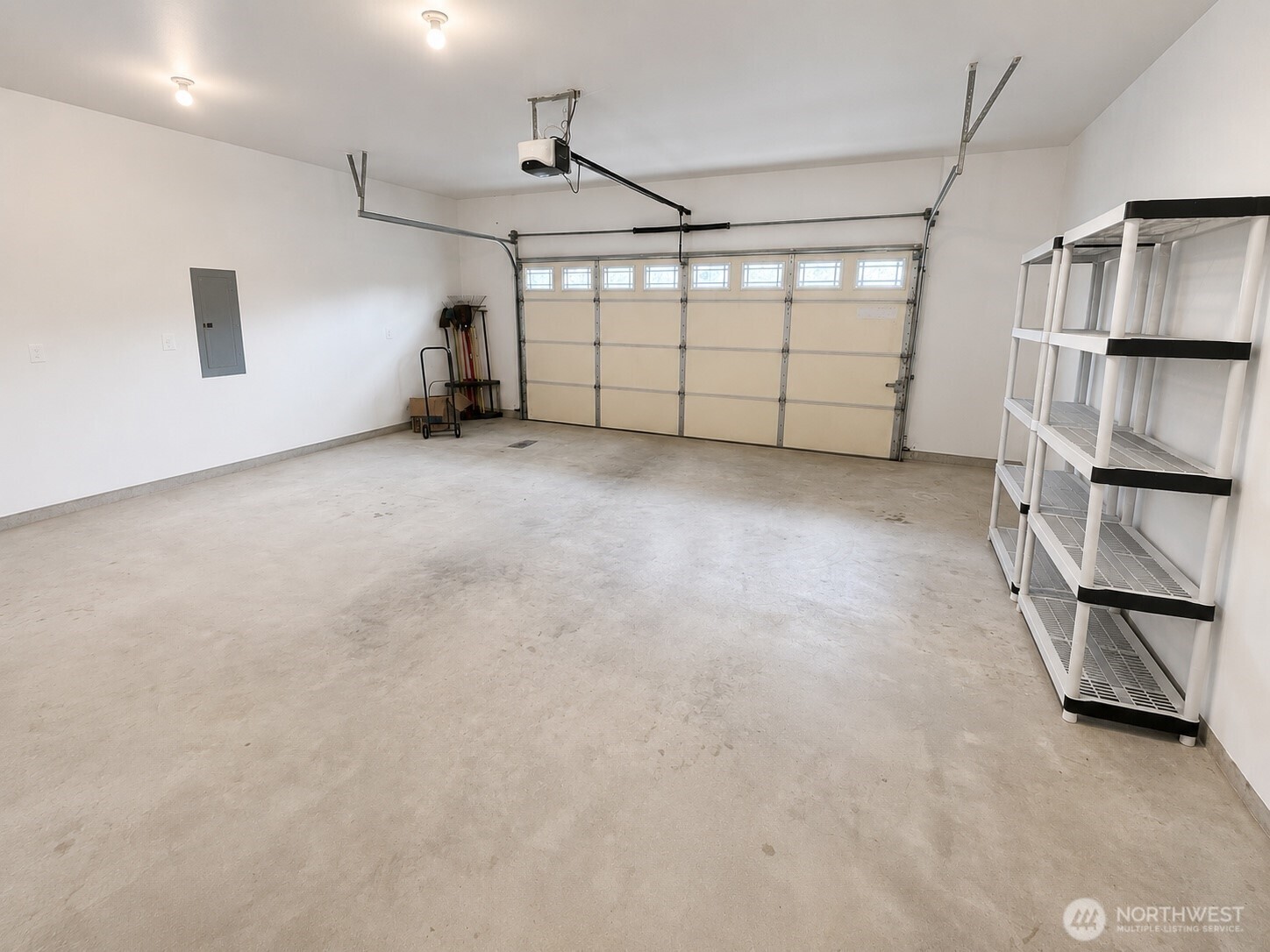 571 E Chance A La Mer Property Photo 18