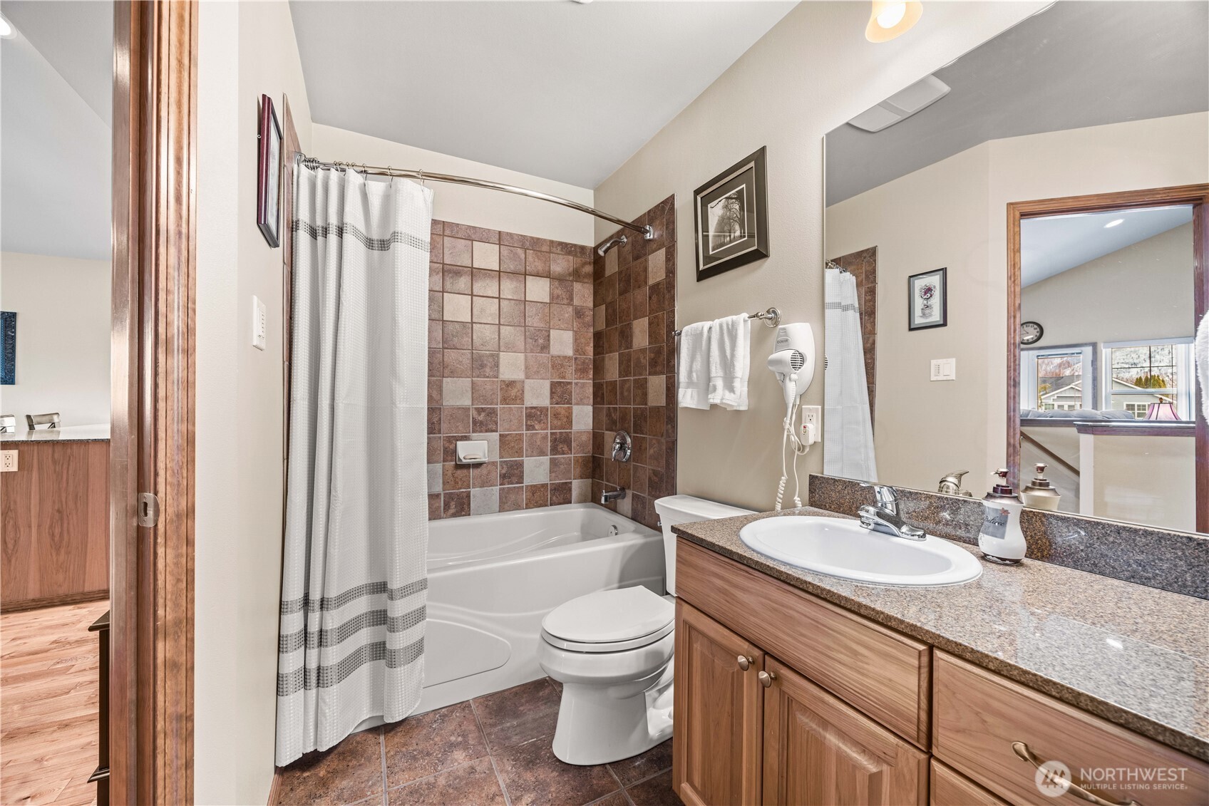 222 Parkway Drive Property Photo 19