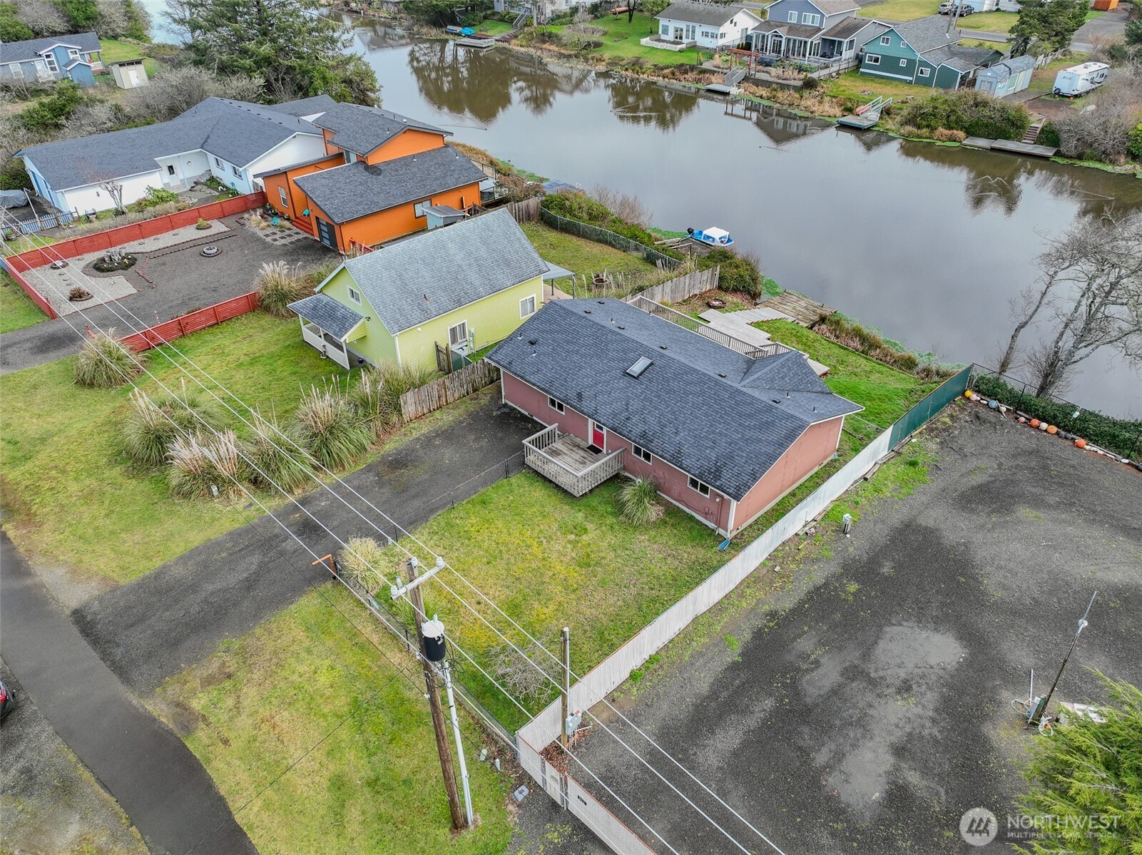 306 Point Brown Avenue Property Photo 3