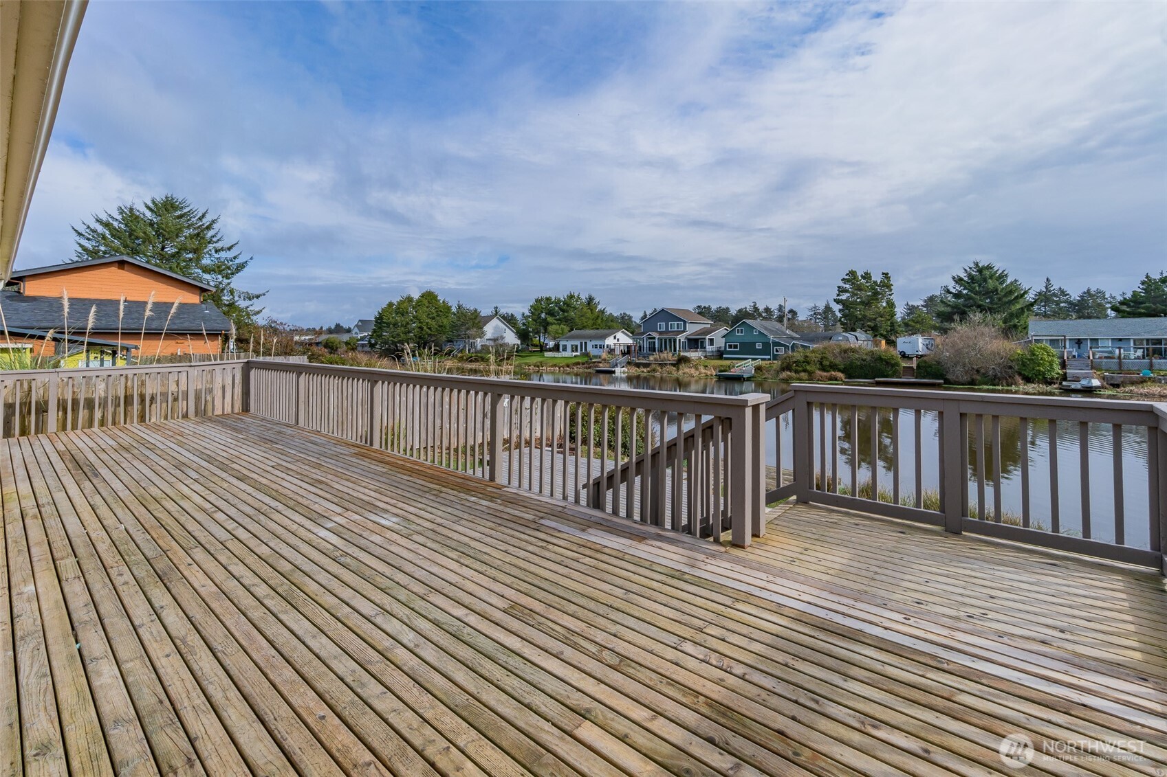306 Point Brown Avenue Property Photo 18