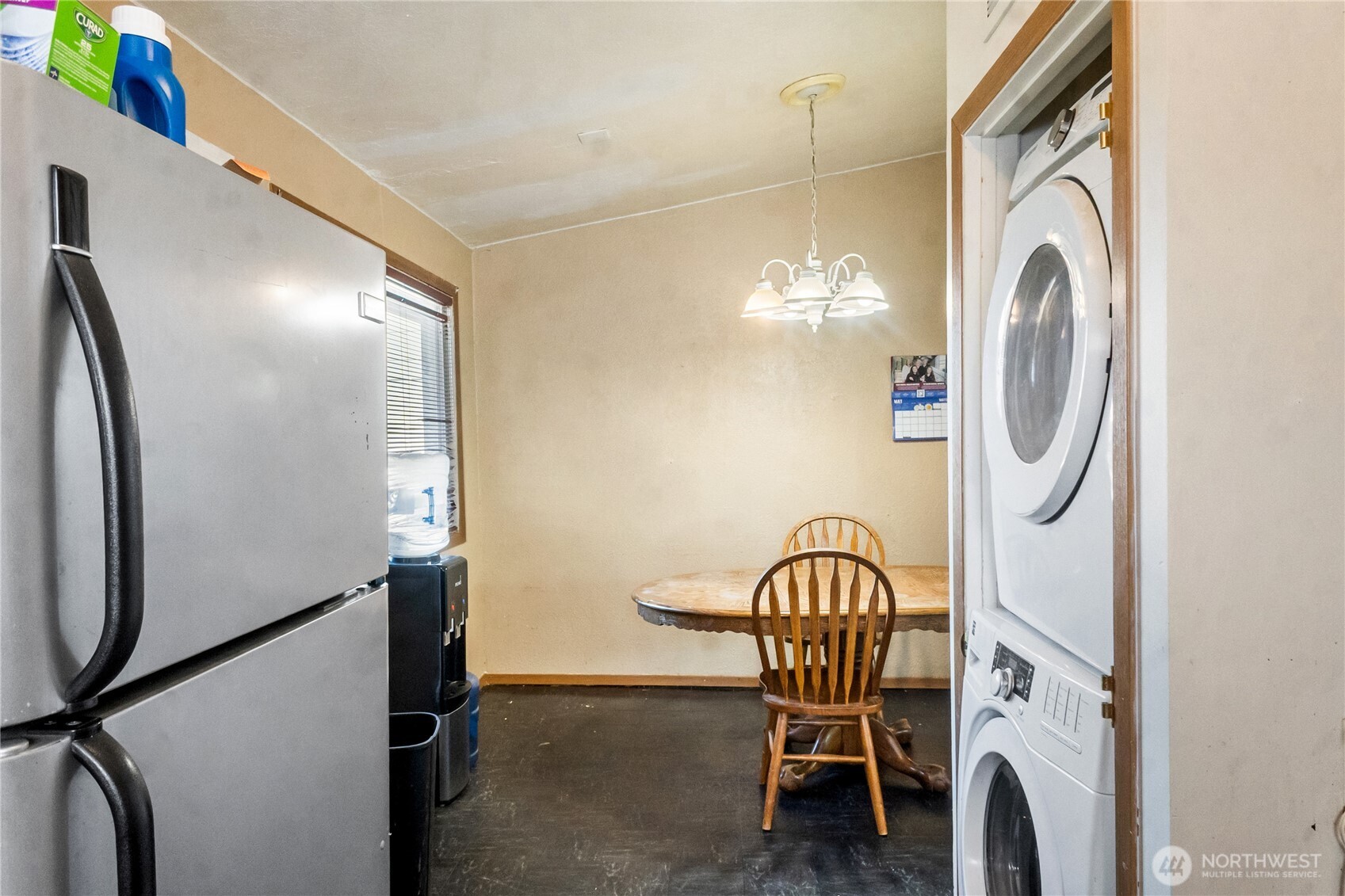2284 W Rainier Road Property Photo 11
