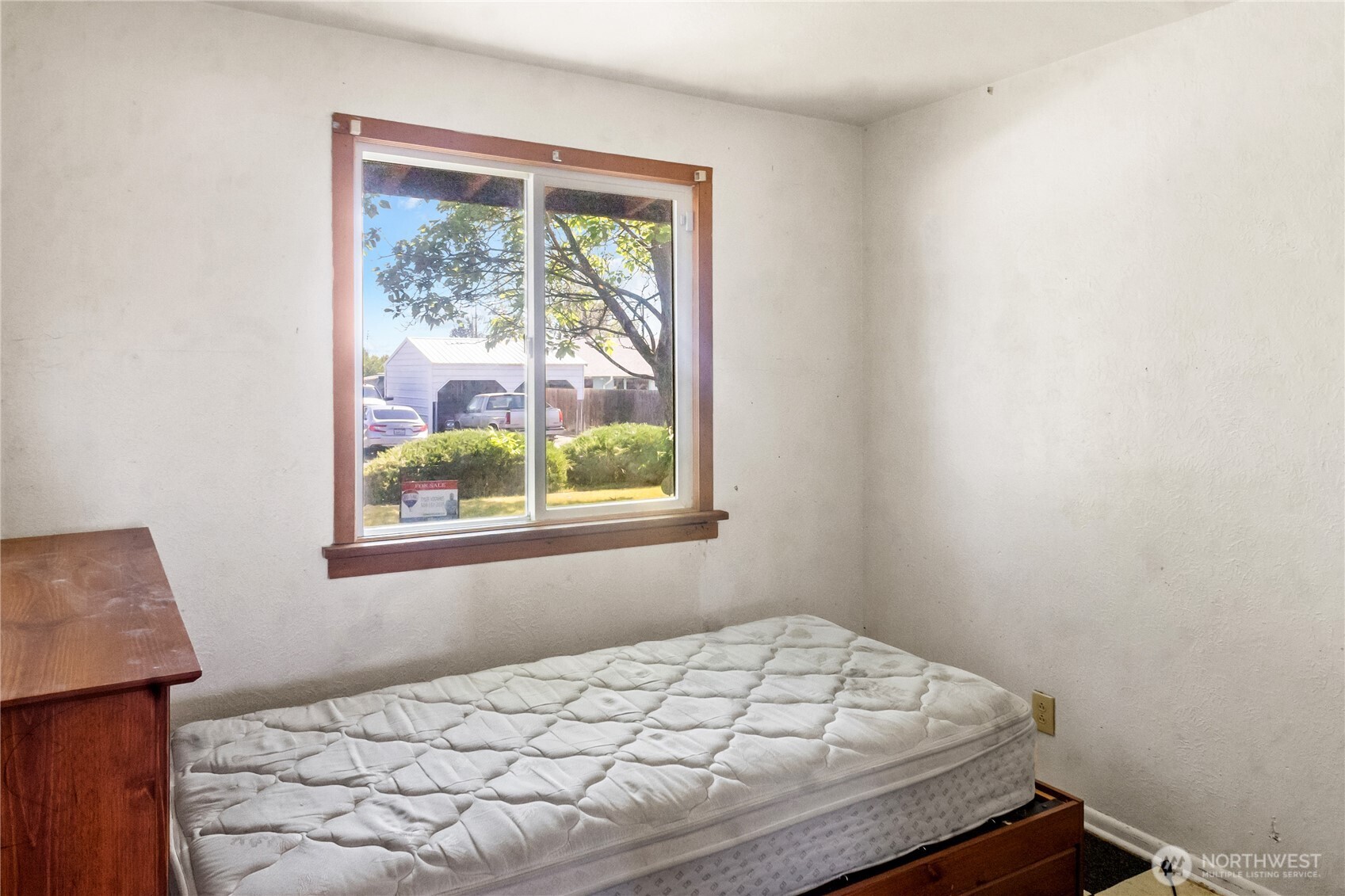 2284 W Rainier Road Property Photo 15