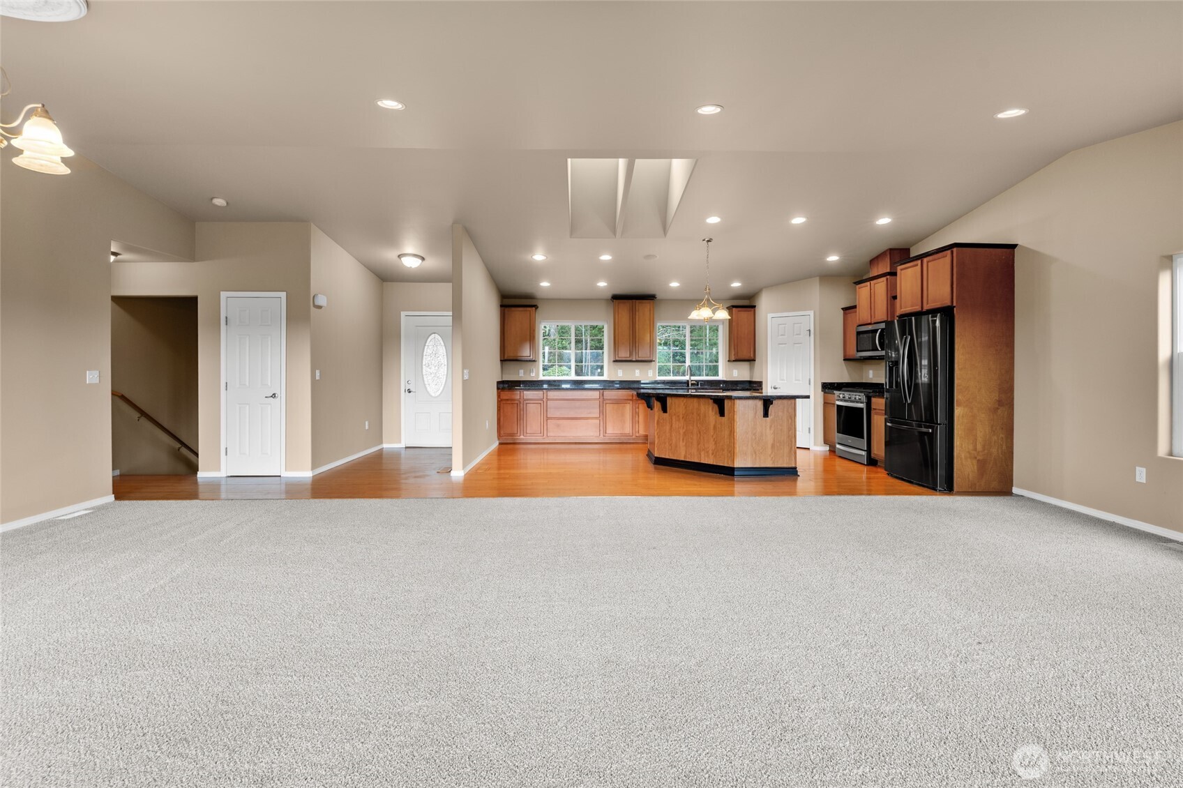 231 E Linda Vista Court Property Photo 4